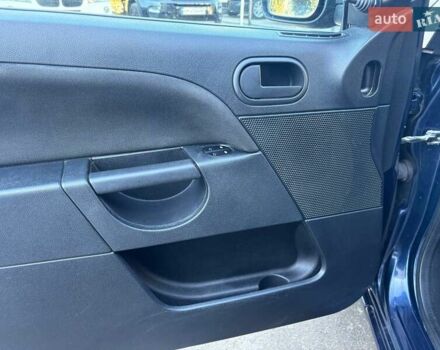 Форд Фиеста 2004 в Виннице на Automoto.ua Синий Форд Фиеста, объемом двигателя 1.2 л и пробегом 154 тыс. км за 3600 $, фото 16 на Automoto.ua