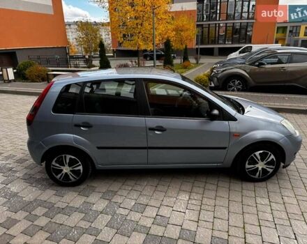 Синий Форд Фиеста, объемом двигателя 1.3 л и пробегом 175 тыс. км за 3650 $, фото 27 на Automoto.ua