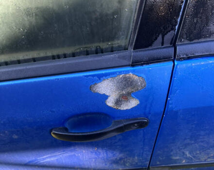 Синий Форд Фиеста, объемом двигателя 1.29 л и пробегом 225 тыс. км за 1950 $, фото 7 на Automoto.ua