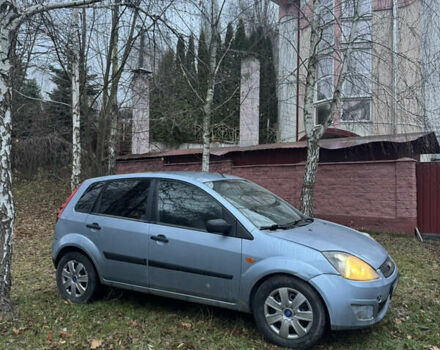 Синій Форд Фієста, об'ємом двигуна 1.2 л та пробігом 250 тис. км за 1900 $, фото 4 на Automoto.ua