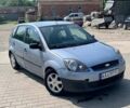 Синий Форд Фиеста, объемом двигателя 1.2 л и пробегом 272 тыс. км за 2250 $, фото 1 на Automoto.ua
