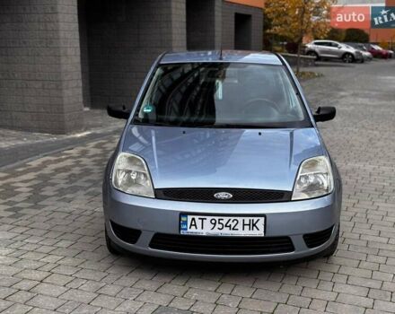 Синий Форд Фиеста, объемом двигателя 1.3 л и пробегом 175 тыс. км за 3650 $, фото 5 на Automoto.ua