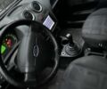 Синий Форд Фиеста, объемом двигателя 1.2 л и пробегом 250 тыс. км за 1702 $, фото 3 на Automoto.ua