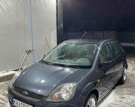 Синій Форд Фієста, об'ємом двигуна 1.4 л та пробігом 210 тис. км за 4200 $, фото 1 на Automoto.ua
