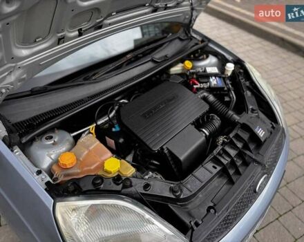 Синий Форд Фиеста, объемом двигателя 1.3 л и пробегом 175 тыс. км за 3650 $, фото 42 на Automoto.ua