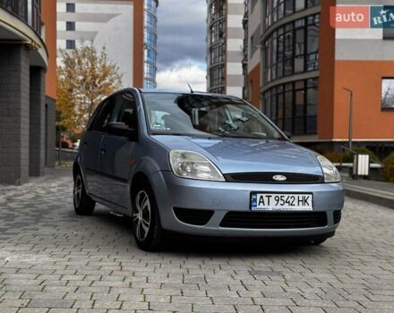 Синий Форд Фиеста, объемом двигателя 1.3 л и пробегом 175 тыс. км за 3650 $, фото 1 на Automoto.ua