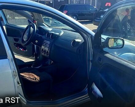 Синий Форд Фиеста, объемом двигателя 1.3 л и пробегом 217 тыс. км за 3600 $, фото 1 на Automoto.ua