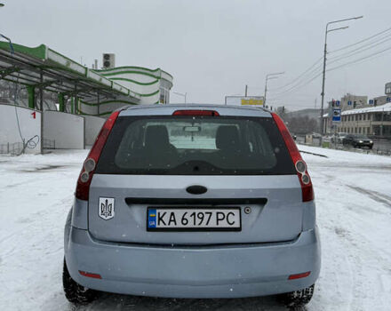 Синий Форд Фиеста, объемом двигателя 1.24 л и пробегом 279 тыс. км за 2750 $, фото 7 на Automoto.ua