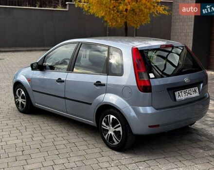 Синий Форд Фиеста, объемом двигателя 1.3 л и пробегом 175 тыс. км за 3650 $, фото 15 на Automoto.ua