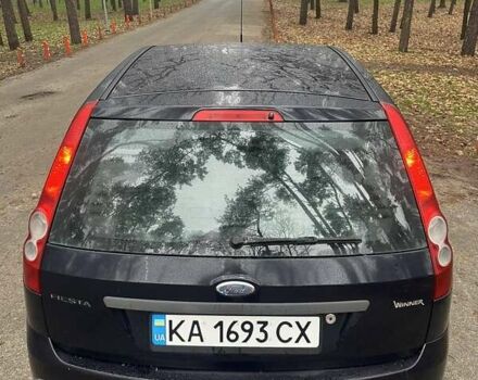 Синий Форд Фиеста, объемом двигателя 1.39 л и пробегом 252 тыс. км за 2900 $, фото 4 на Automoto.ua