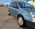 Синій Форд Фієста, об'ємом двигуна 1.3 л та пробігом 240 тис. км за 3800 $, фото 2 на Automoto.ua