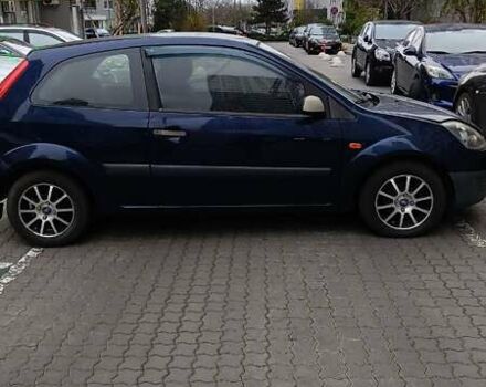 Синій Форд Фієста, об'ємом двигуна 1.4 л та пробігом 145 тис. км за 3200 $, фото 8 на Automoto.ua