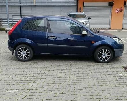 Синій Форд Фієста, об'ємом двигуна 1.4 л та пробігом 145 тис. км за 3200 $, фото 10 на Automoto.ua