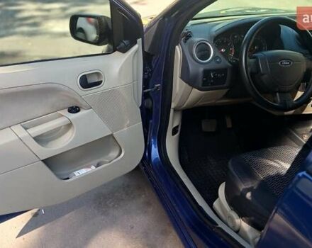 Форд Фиеста 2006 в Одессе на Automoto.ua Синий Форд Фиеста, объемом двигателя 1.39 л и пробегом 200 тыс. км за 3500 $, фото 11 на Automoto.ua