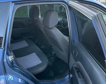 Синий Форд Фиеста, объемом двигателя 1.24 л и пробегом 186 тыс. км за 4100 $, фото 6 на Automoto.ua