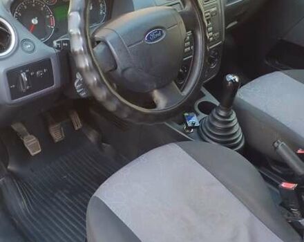 Синій Форд Фієста, об'ємом двигуна 1.24 л та пробігом 186 тис. км за 4500 $, фото 2 на Automoto.ua