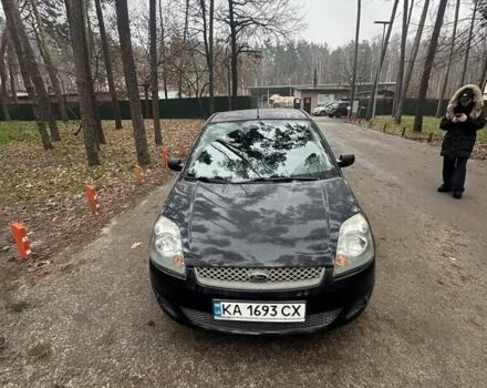 Синий Форд Фиеста, объемом двигателя 1.39 л и пробегом 252 тыс. км за 2900 $, фото 8 на Automoto.ua