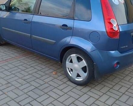Синій Форд Фієста, об'ємом двигуна 1.24 л та пробігом 186 тис. км за 4500 $, фото 10 на Automoto.ua