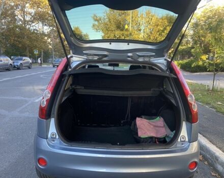 Форд Фиеста 2006 в Черноморске (Ильичевске) на Automoto.ua Синий Форд Фиеста, объемом двигателя 1.4 л и пробегом 156 тыс. км за 4500 $, фото 8 на Automoto.ua