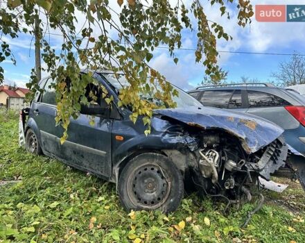 Форд Фиеста 2006 в Львове на Automoto.ua Синий Форд Фиеста, объемом двигателя 1.39 л и пробегом 140 тыс. км за 1200 $, фото 4 на Automoto.ua