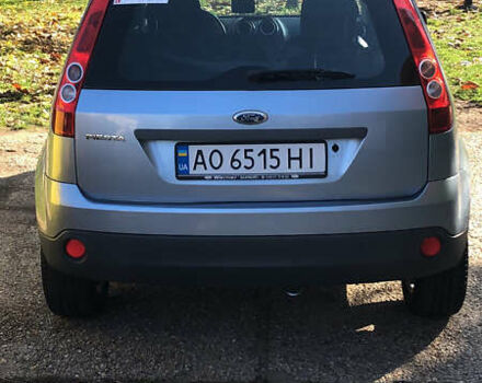 Синій Форд Фієста, об'ємом двигуна 1.3 л та пробігом 245 тис. км за 3500 $, фото 10 на Automoto.ua