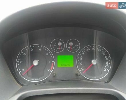 Синій Форд Фієста, об'ємом двигуна 1.39 л та пробігом 309 тис. км за 3500 $, фото 1 на Automoto.ua