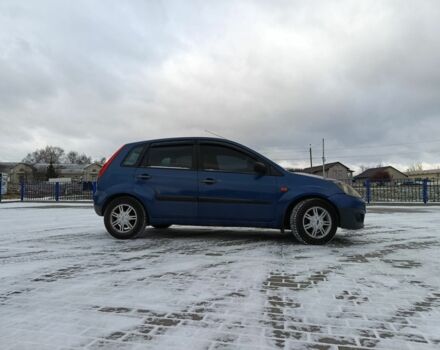 Синій Форд Фієста, об'ємом двигуна 1.4 л та пробігом 199 тис. км за 3350 $, фото 2 на Automoto.ua