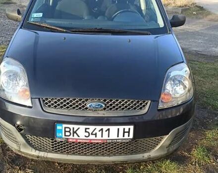 Форд Фиеста 2006 в Ровно на Automoto.ua Синий Форд Фиеста, объемом двигателя 1.3 л и пробегом 148 тыс. км за 4500 $, фото 1 на Automoto.ua