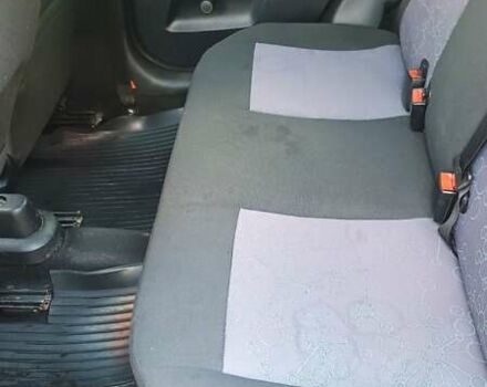 Синій Форд Фієста, об'ємом двигуна 1.24 л та пробігом 186 тис. км за 4500 $, фото 6 на Automoto.ua