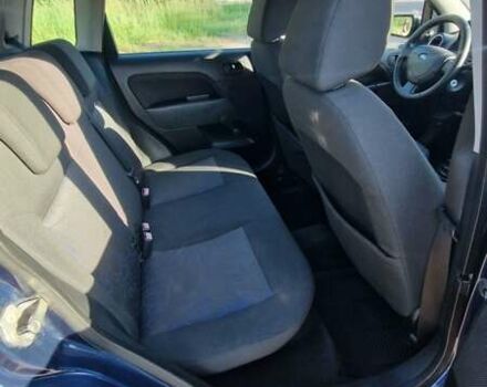 Синий Форд Фиеста, объемом двигателя 1.24 л и пробегом 233 тыс. км за 3250 $, фото 8 на Automoto.ua