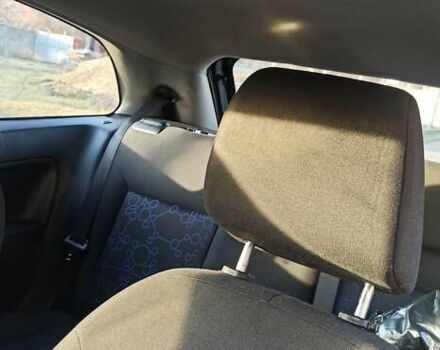 Форд Фиеста 2006 в Ровно на Automoto.ua Синий Форд Фиеста, объемом двигателя 1.3 л и пробегом 148 тыс. км за 4500 $, фото 3 на Automoto.ua