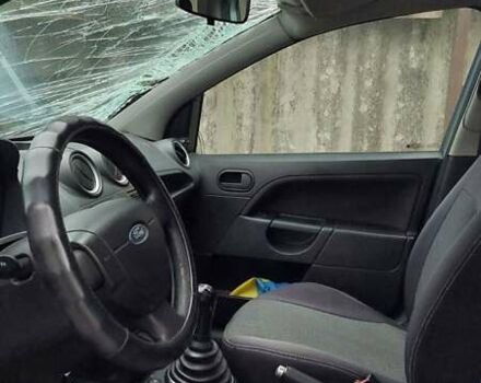 Синій Форд Фієста, об'ємом двигуна 1.3 л та пробігом 191 тис. км за 2000 $, фото 1 на Automoto.ua