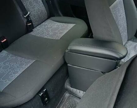 Синій Форд Фієста, об'ємом двигуна 1.4 л та пробігом 145 тис. км за 3200 $, фото 15 на Automoto.ua