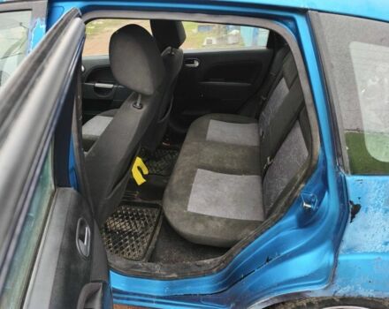 Синий Форд Фиеста, объемом двигателя 1.4 л и пробегом 3 тыс. км за 2100 $, фото 3 на Automoto.ua