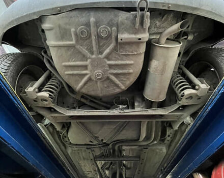 Синий Форд Фиеста, объемом двигателя 1.3 л и пробегом 170 тыс. км за 4300 $, фото 20 на Automoto.ua