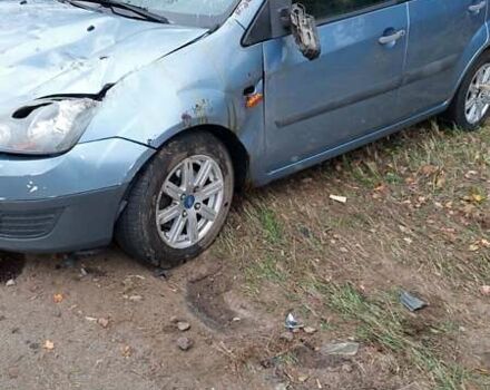 Синій Форд Фієста, об'ємом двигуна 1.3 л та пробігом 191 тис. км за 2000 $, фото 8 на Automoto.ua