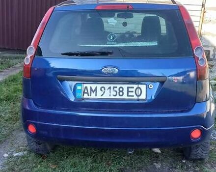 Синій Форд Фієста, об'ємом двигуна 1.24 л та пробігом 255 тис. км за 3600 $, фото 4 на Automoto.ua