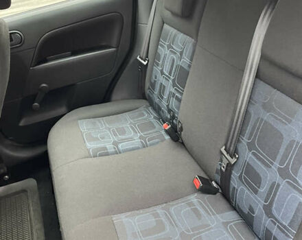 Форд Фиеста 2007 в Киеве на Automoto.ua Синий Форд Фиеста, объемом двигателя 1.24 л и пробегом 208 тыс. км за 4150 $, фото 9 на Automoto.ua