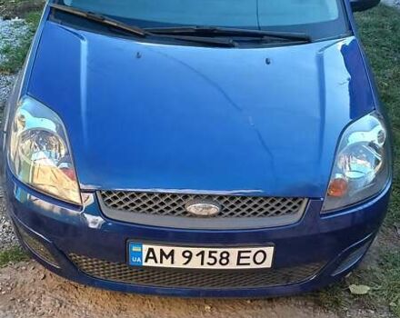 Синій Форд Фієста, об'ємом двигуна 1.24 л та пробігом 255 тис. км за 3600 $, фото 1 на Automoto.ua