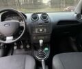 Синій Форд Фієста, об'ємом двигуна 1.4 л та пробігом 155 тис. км за 4800 $, фото 7 на Automoto.ua