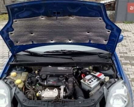 Синий Форд Фиеста, объемом двигателя 1.4 л и пробегом 248 тыс. км за 3550 $, фото 35 на Automoto.ua