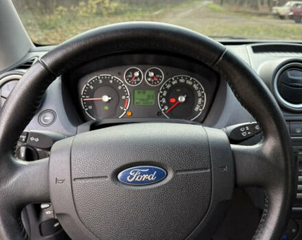 Синий Форд Фиеста, объемом двигателя 1.4 л и пробегом 155 тыс. км за 4800 $, фото 17 на Automoto.ua