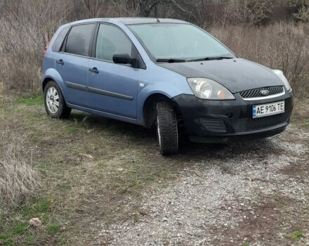 Синій Форд Фієста, об'ємом двигуна 1.3 л та пробігом 102 тис. км за 3400 $, фото 8 на Automoto.ua