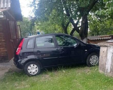 Синій Форд Фієста, об'ємом двигуна 1.3 л та пробігом 115 тис. км за 4642 $, фото 2 на Automoto.ua