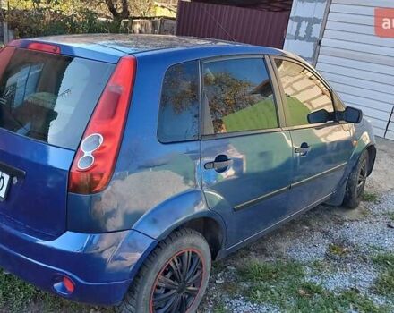 Синій Форд Фієста, об'ємом двигуна 1.24 л та пробігом 255 тис. км за 3600 $, фото 2 на Automoto.ua