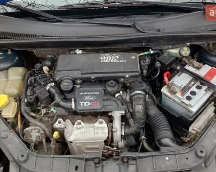 Синий Форд Фиеста, объемом двигателя 1.4 л и пробегом 247 тыс. км за 3950 $, фото 21 на Automoto.ua