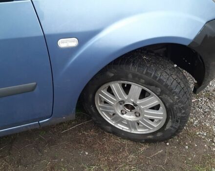 Синій Форд Фієста, об'ємом двигуна 1.3 л та пробігом 102 тис. км за 3400 $, фото 2 на Automoto.ua