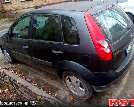 Синій Форд Фієста, об'ємом двигуна 1.4 л та пробігом 139 тис. км за 4300 $, фото 1 на Automoto.ua