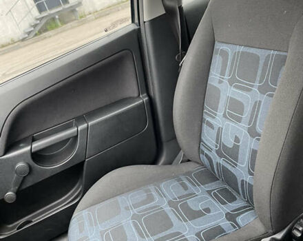 Форд Фиеста 2007 в Киеве на Automoto.ua Синий Форд Фиеста, объемом двигателя 1.24 л и пробегом 208 тыс. км за 4150 $, фото 6 на Automoto.ua