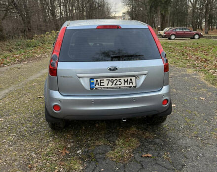 Синий Форд Фиеста, объемом двигателя 1.4 л и пробегом 155 тыс. км за 4800 $, фото 1 на Automoto.ua